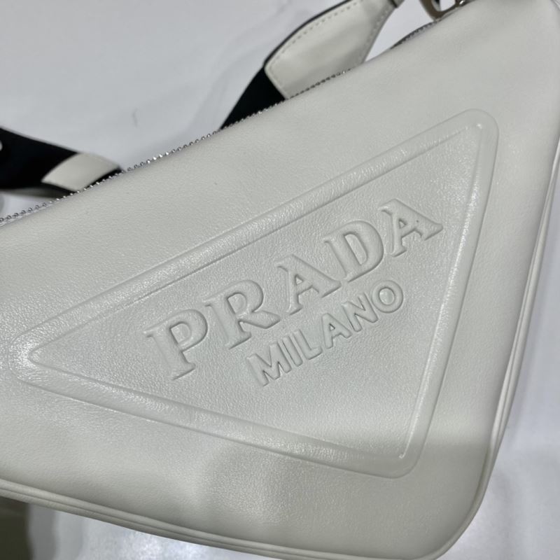 Pra*a triangle pouch